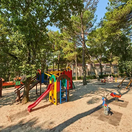 1 Bedroom Gorgeous In *