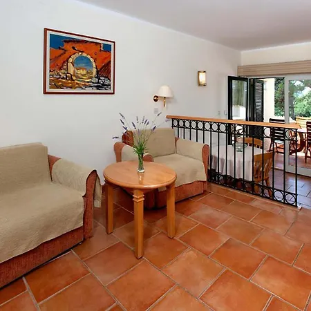 1 Bedroom Gorgeous In